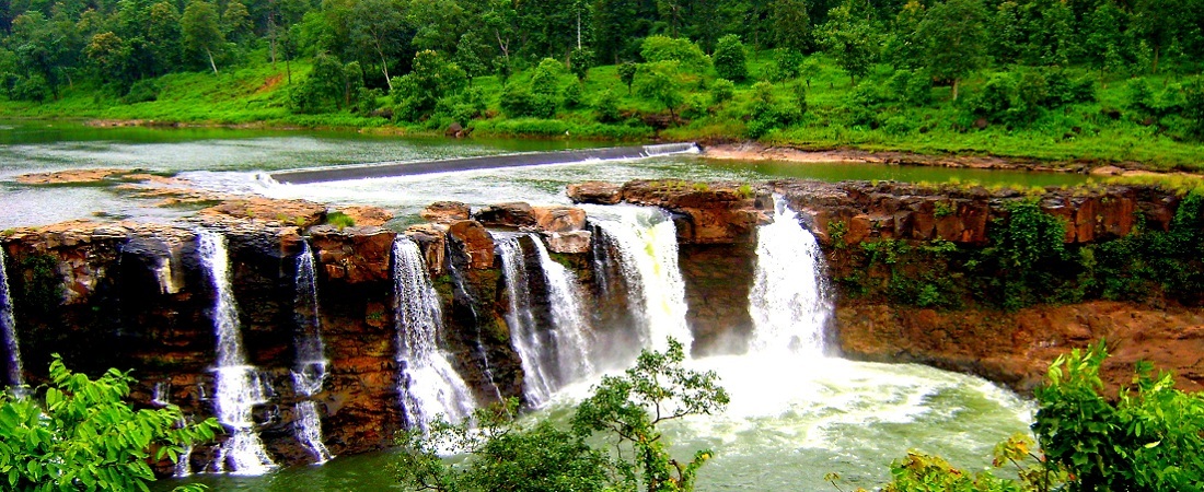 4 Best Waterfalls near Ahmedabad 