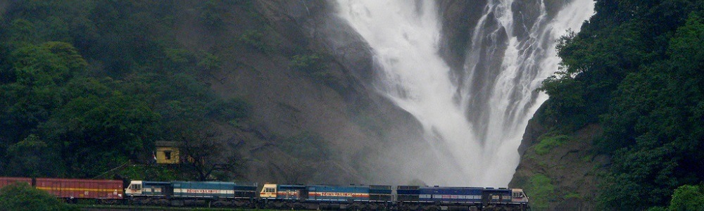 2 Best waterfalls in Goa 